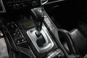 Внедорожник Porsche Cayenne S 2011 года, 2629000 рублей, Новокузнецк