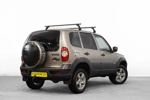 Внедорожник Chevrolet Niva 2016 года, 849000 рублей, Барнаул