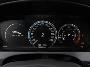 Внедорожник Jaguar F-Pace 2016 года, 2490000 рублей, Краснодар