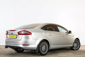 Седан Ford Mondeo 2013 года, 1329000 рублей, Тюмень