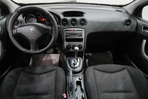 Хетчбэк Peugeot 308 2010 года, 429000 рублей, Новокузнецк