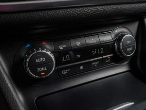 Внедорожник Mercedes-benz GLA-класс 2015 года, 1909000 рублей, Воронеж