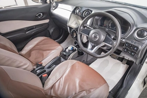 Хетчбэк Nissan Note 2017 года, 999000 рублей, Томск