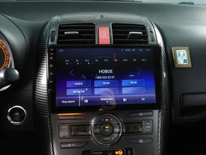 Хетчбэк Toyota Auris 2008 года, 640000 рублей, Красный Пахарь