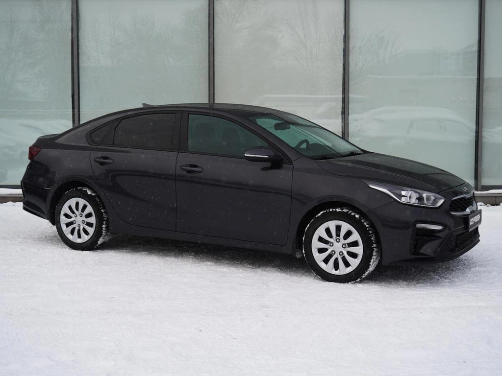Седан Kia Cerato 2018 года, 1980000 рублей, Тверь