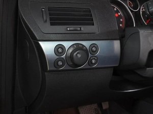 Седан Opel Astra 2011 года, 589000 рублей, Воронеж
