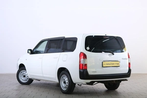 Универсал Toyota Probox 2020 года, 1349000 рублей, Омск