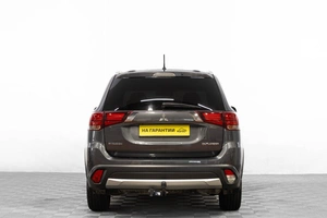 Внедорожник Mitsubishi Outlander 2015 года, 2489000 рублей, Барнаул