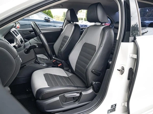 Седан Volkswagen Jetta 2012 года, 1210000 рублей, Краснодар