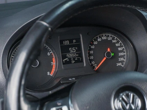 Седан Volkswagen Polo 2017 года, 999000 рублей, Сургут