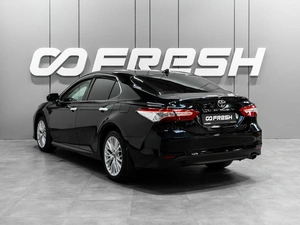 Седан Toyota Camry 2018 года, 2699000 рублей, Тюмень