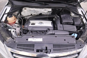 Внедорожник Volkswagen Tiguan 2010 года, 1045000 рублей, Брянск