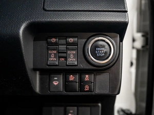 Минивэн Subaru Justy 2021 года, 1300000 рублей, Красноярск
