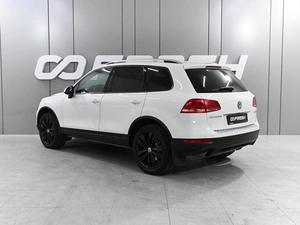 Внедорожник Volkswagen Touareg 2013 года, 2075000 рублей, Аксай