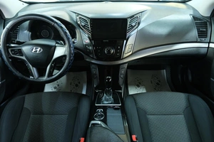 Седан Hyundai i40 2015 года, 1589000 рублей, Омск