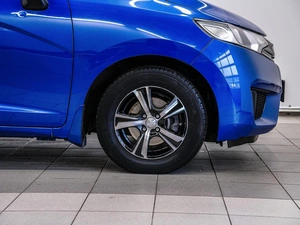 Хетчбэк Honda Fit 2017 года, 1050000 рублей, Красноярск