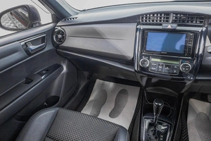 Универсал Toyota Corolla Fielder 2015 года, 1579000 рублей, Барнаул