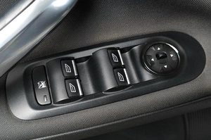 Седан Ford Mondeo 2013 года, 1329000 рублей, Тюмень