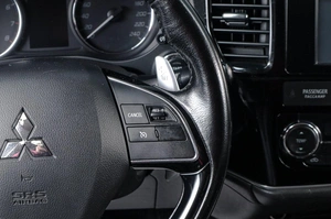 Внедорожник Mitsubishi Outlander 2016 года, 2049000 рублей, Челябинск