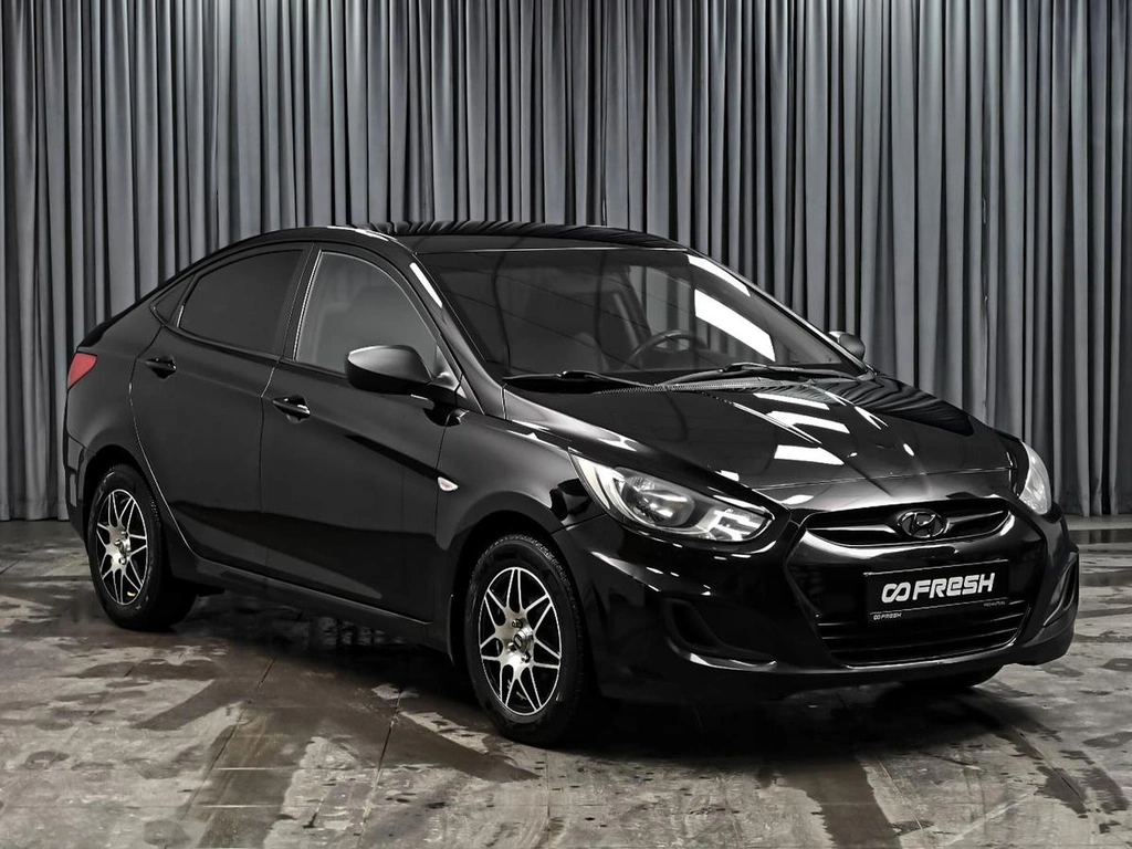 Седан Hyundai Solaris 2014 года, 829000 рублей, Ставрополь