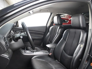 Седан Mazda 6 2011 года, 1050000 рублей, Омск