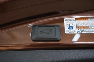 Внедорожник Toyota RAV4 2018 года, 2599000 рублей, Омск