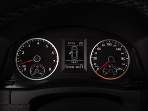 Внедорожник Volkswagen Tiguan 2014 года, 1357000 рублей, Воронеж