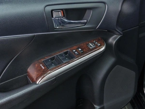Седан Toyota Camry 2018 года, 2729000 рублей, Сургут