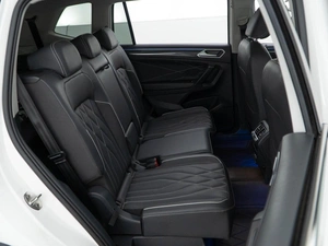 Внедорожник Volkswagen Tiguan 2021 года, 4057055 рублей, Москва