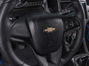 Седан Chevrolet Aveo 2012 года, 694000 рублей, Ростов-на-Дону