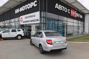 Седан ВАЗ (LADA) Granta 2023 года, 830000 рублей, Мирное