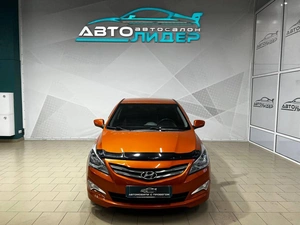 Седан Hyundai Solaris 2015 года, 949000 рублей, Красноярск