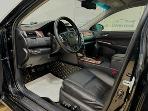 Седан Toyota Camry 2012 года, 1649000 рублей, Красноярск