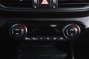 Седан Kia Cerato 2019 года, 1679000 рублей, Пермь