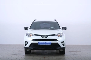 Внедорожник Toyota RAV4 2018 года, 2949000 рублей, Омск