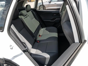 Внедорожник Toyota RAV4 2026 года, 4230000 рублей, Краснодар