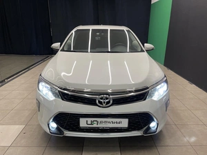 Седан Toyota Camry 2017 года, 2250000 рублей, Красноярск