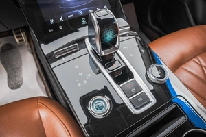 Внедорожник Chery Tiggo 8 Pro Max 2023 года, 2689000 рублей, Барнаул