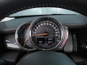 Хетчбэк MINI Cooper 2017 года, 2199000 рублей, Ростов-на-Дону