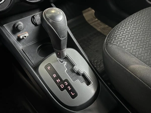 Седан Kia Rio 2013 года, 690000 рублей, Уфа