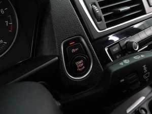 Хетчбэк BMW 1 серия 2017 года, 1599000 рублей, Воронеж