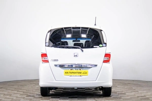 Минивэн Honda Freed 2014 года, 1499000 рублей, Пермь