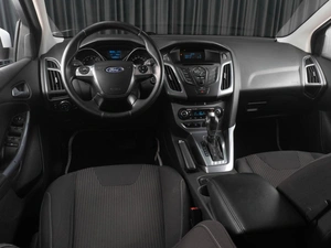 Хетчбэк Ford Focus 2012 года, 850000 рублей, Тюмень
