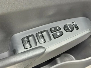 Седан Hyundai Solaris 2021 года, 1190000 рублей, Красноярск