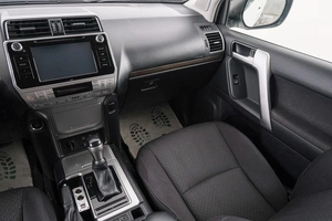 Внедорожник Toyota Land Cruiser Prado 2017 года, 6199000 рублей, Красноярск