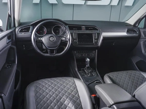 Внедорожник Volkswagen Tiguan 2017 года, 2140000 рублей, Ростов-на-Дону