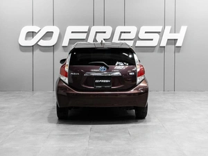 Хетчбэк Toyota Aqua 2016 года, 1069000 рублей, Тюмень