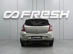 Хетчбэк Renault Sandero 2011 года, 649000 рублей, Воронеж