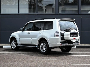 Внедорожник Mitsubishi Pajero 2014 года, 2374000 рублей, Кирилловка