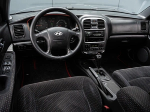 Седан Hyundai Sonata 2005 года, 545000 рублей, Краснодар